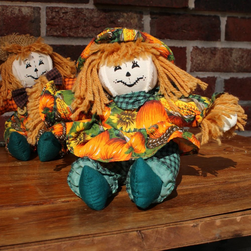 Rustic Pumpkin Themed 6" Dolls Halloween Decor